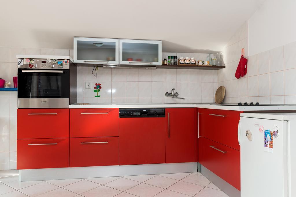 Apartment Milka Vodice Exterior photo